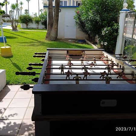 Costamar, Primera linea de playa, 3 dormitorios, 2 baños, vistas al mar, Internet Wifi y Garaje, Ideal parejas y familias Benalmádena Exterior foto